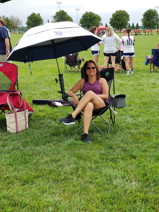 The Best Large Beach Umbrella for Sports: Sun Protection for Sports Parents
